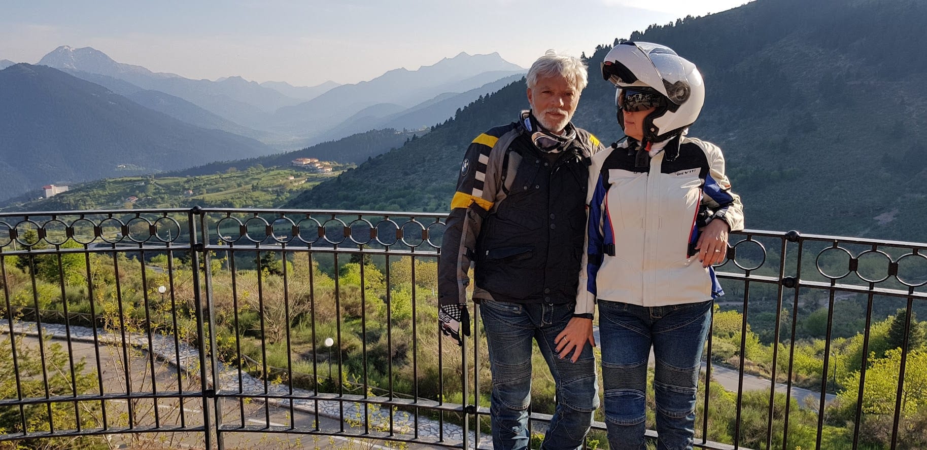 טיול אופנועים ביוון